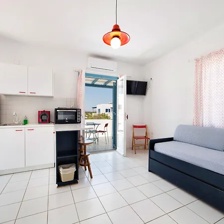 Apartment Fivos