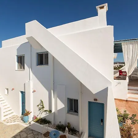 Fivos Parikia (Paros)