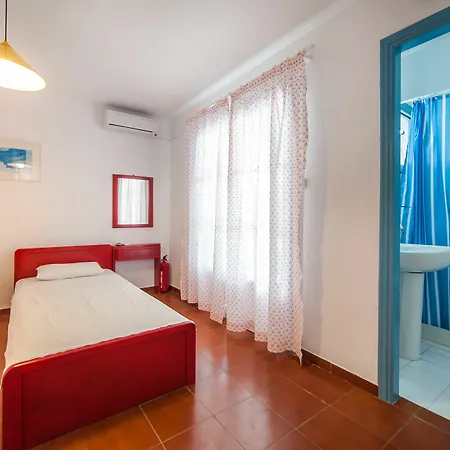 Apartment Fivos *